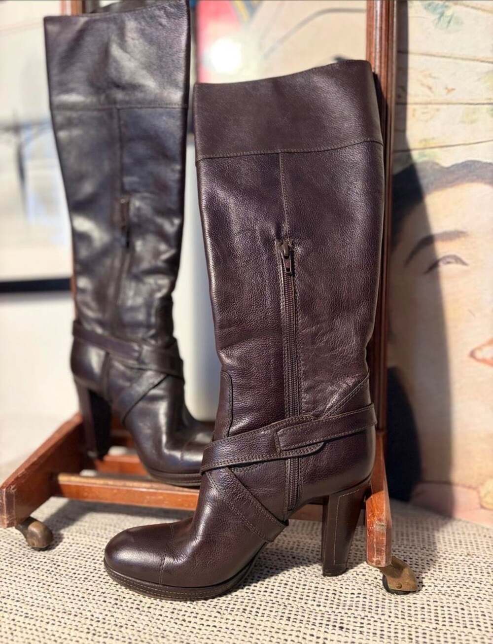 Yin Idol Knee Boots Size 38 Dark Brown Leather Strap Heels
